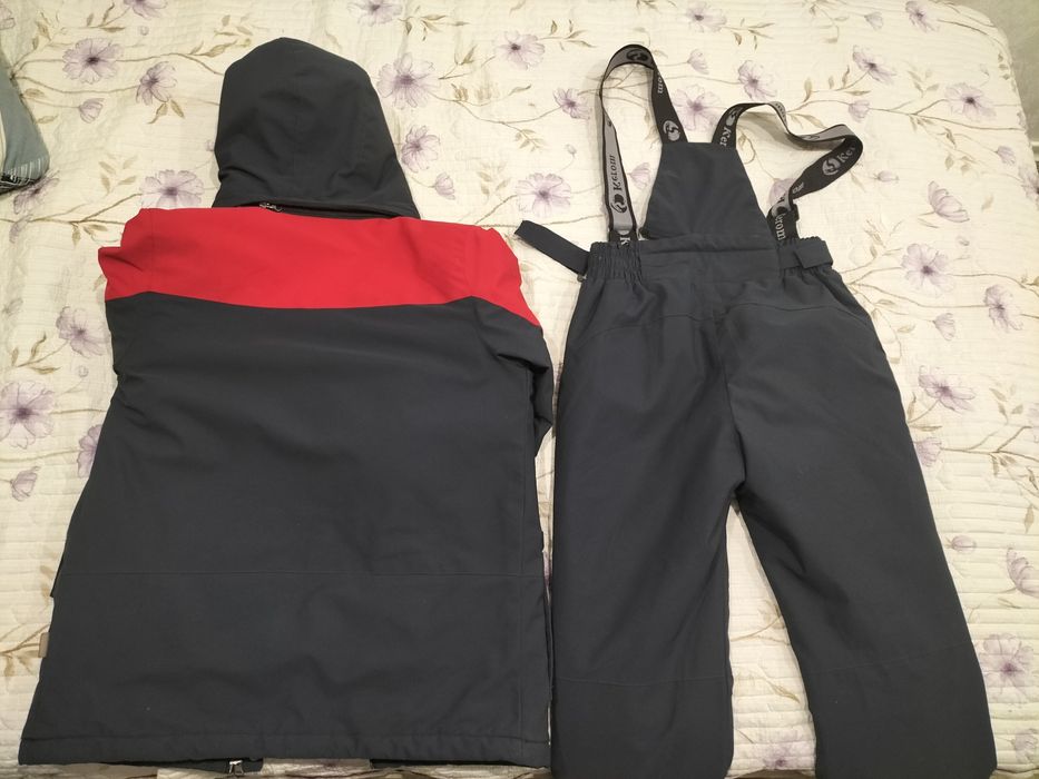 Продам лыжный костюм