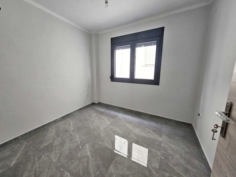 ЗА ПРОДАЖБА самостоятелна къща от 160 кв.м. в на Кавала (код 8160)