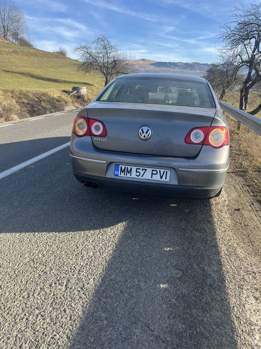 Vând Volkswagen passat, an 2005.