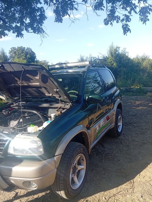 Suzuki Vitara 2.0 benzină și gaz