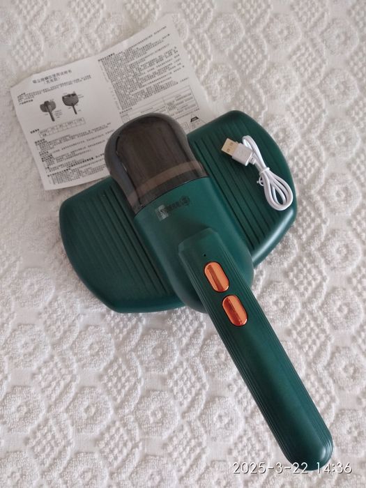 Беспроводной пылесос ручной.