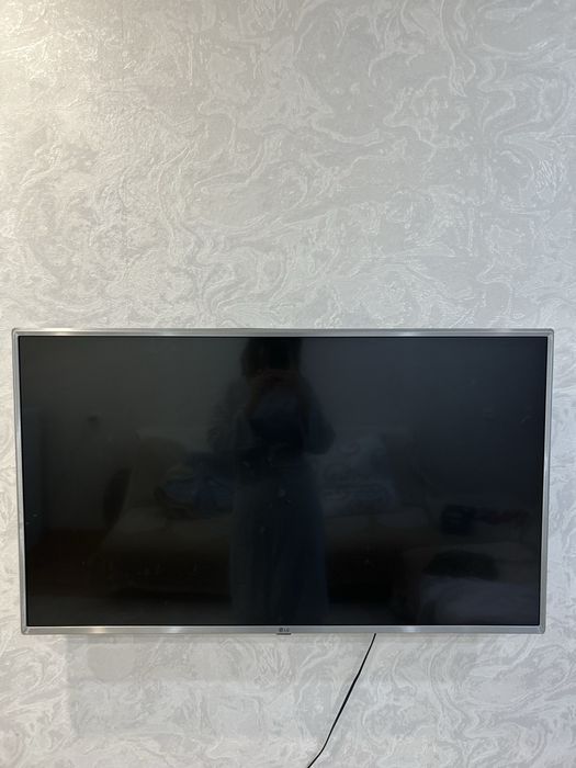 Продам отличный телевизор