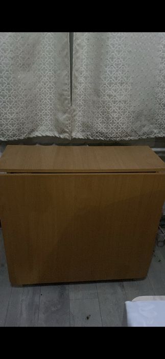 Продам стол, раскладной за 10 000 тг
