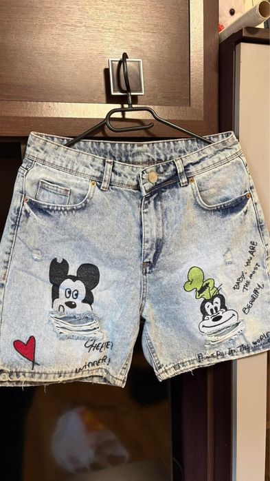 Нови къси дънки обличани 1-2 пъти