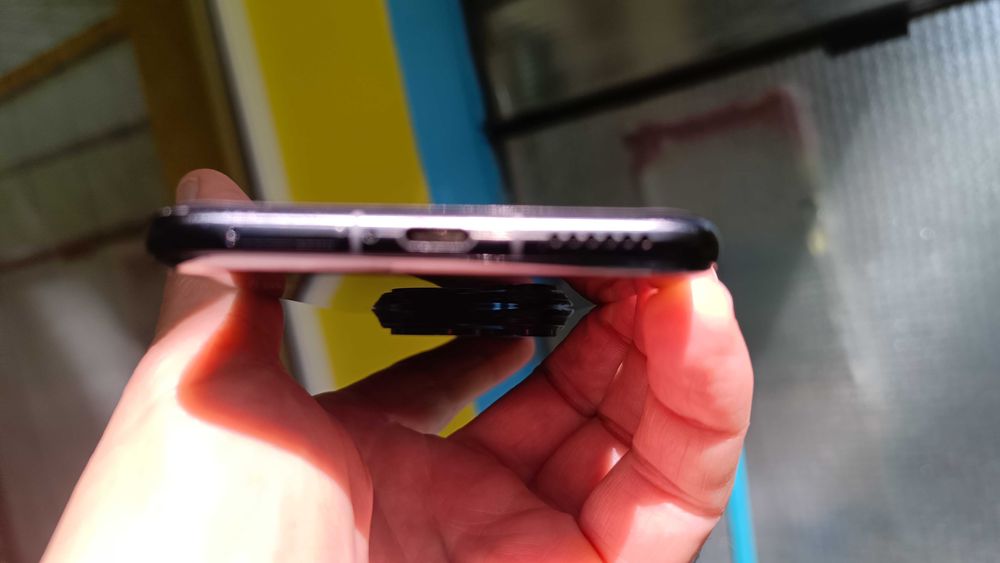 Продавам Huawei Pura80 Pro