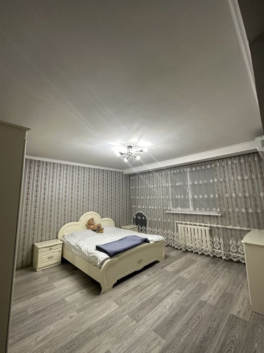Спальный гарнитур бу Щара 5Д