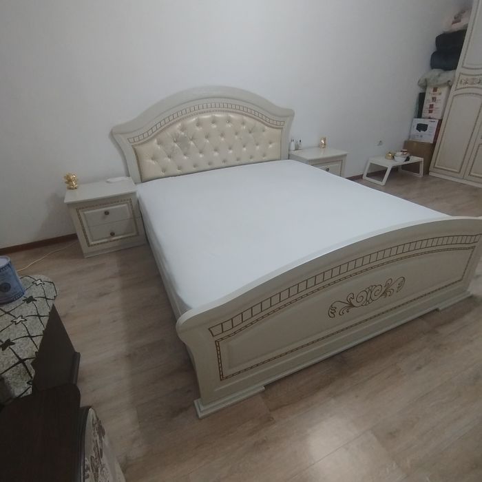 Продам кровать.        .