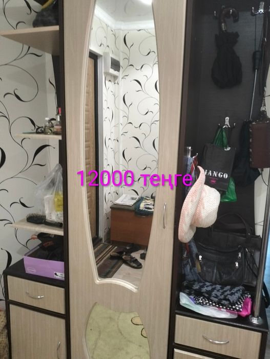 Продам шкаф для одежды, тумбу