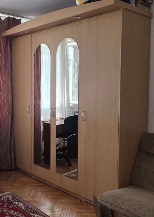 Dulap pentru haine