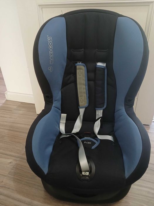 Автокресло детям