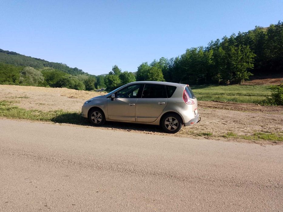 Renault Scenic 3 2010 1.5 diesel 110PK