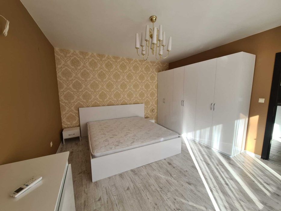 Продава се Тристаен апартамент в Хасково, Воеводски - 100 кв.м за 1250 €/кв.м - Снимка #6