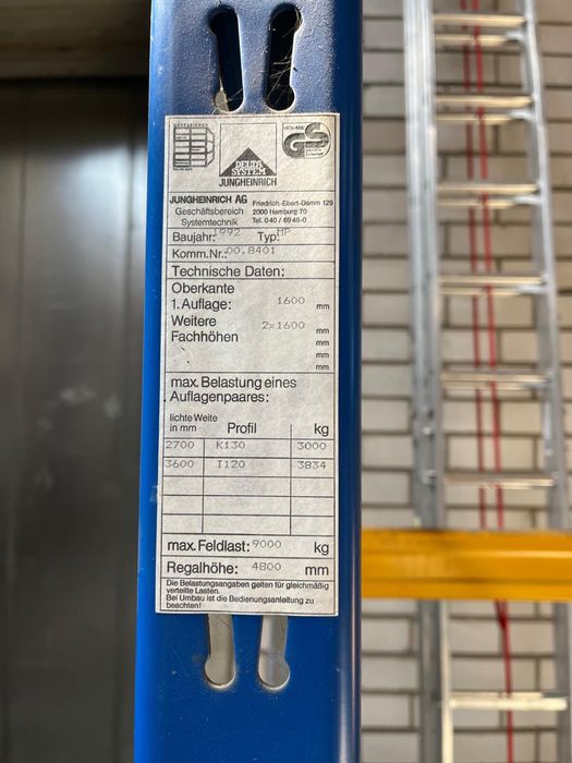 Rafturi industriale metalice Jungheinrich 3000kg/nivel