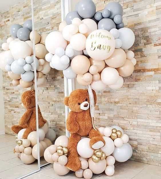 Ursulețul zburător din baloane pentru Zile de nastere Nunuti Botezuri