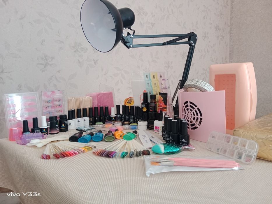 База, топ, гель лаки все для маникюра 35.000тнг