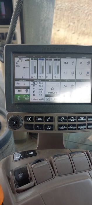 Продам трактрр джон дир