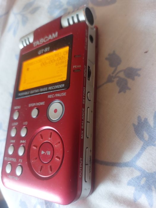 Recorder tascam GT-R1