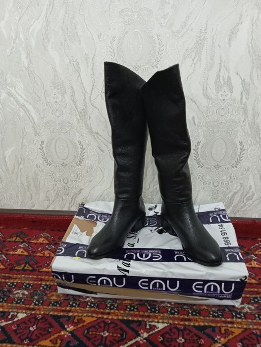 Зимний женский оригинал сапог