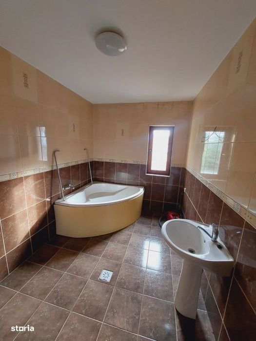Apartamente 4 camere, 135 MP UTILI, 23 MP balcoane, Zorilor, bloc nou