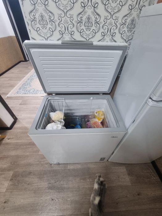 Продам морозилку