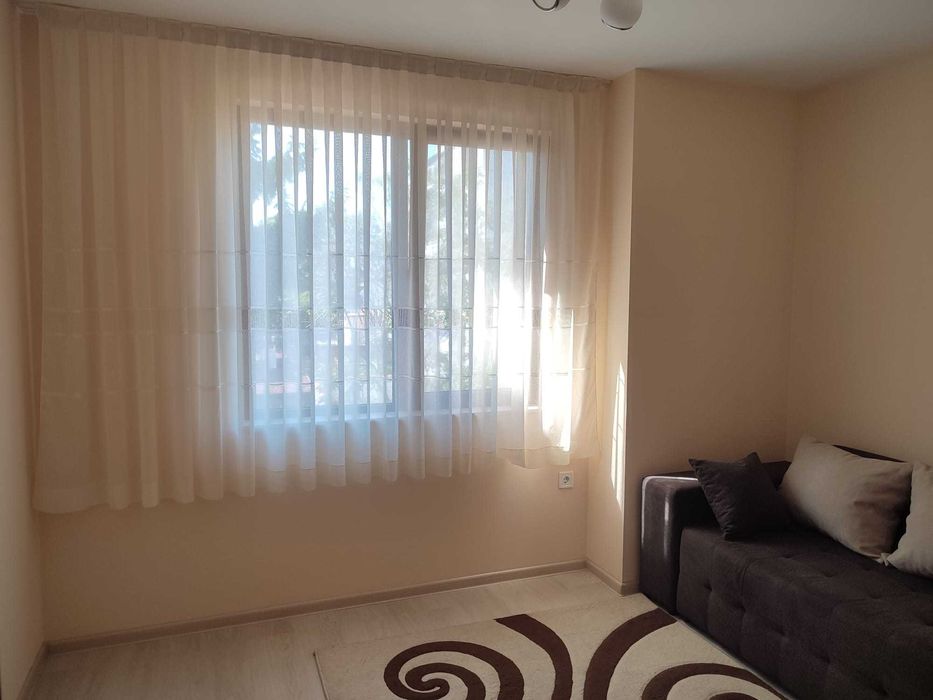 Дава се под наем Тристаен апартамент в Пловдив, Кючук Париж - 85 кв.м за 612 € - Снимка #20