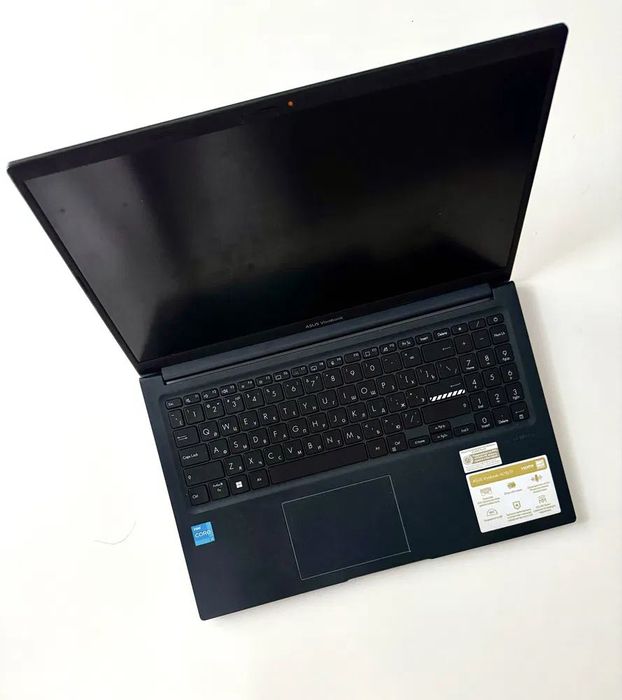 ASUS Vivobook 15 i3 12gen