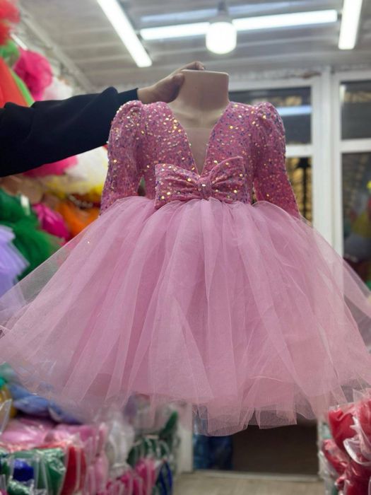 Платье для девочек новогодние, поаздничные