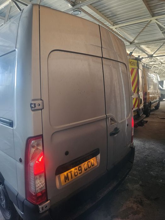 Uși Renault Master