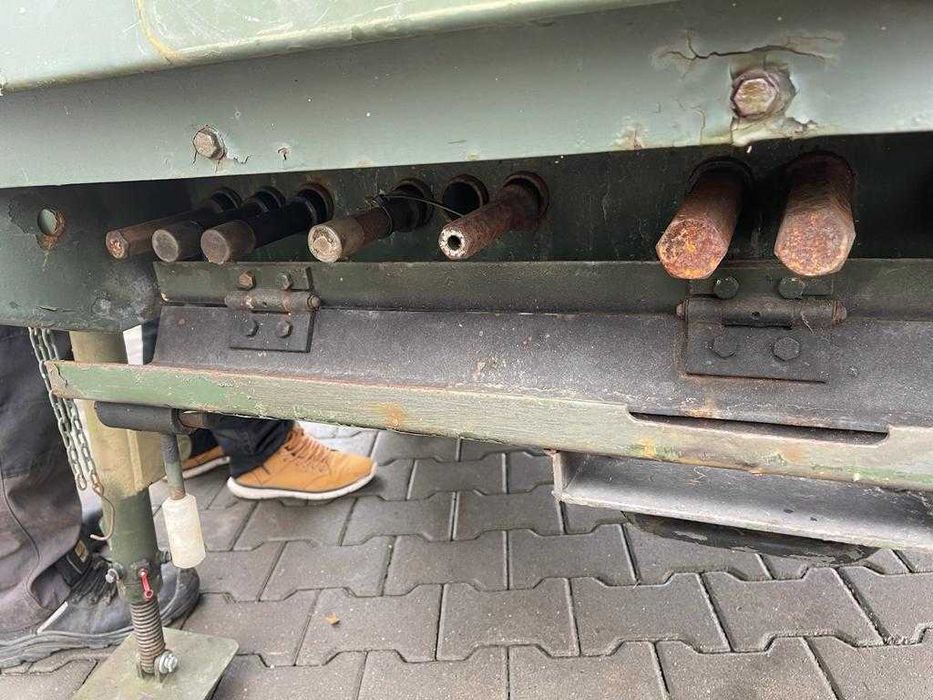 Compresor aer FLOTTMANN 10 Bar, pe șasiu