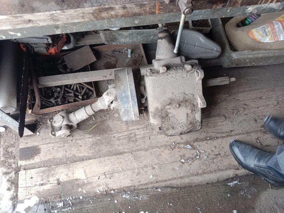 Коробка Газоновская