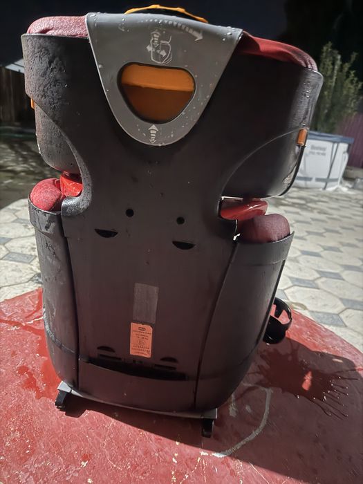 Продам детское авто кресло