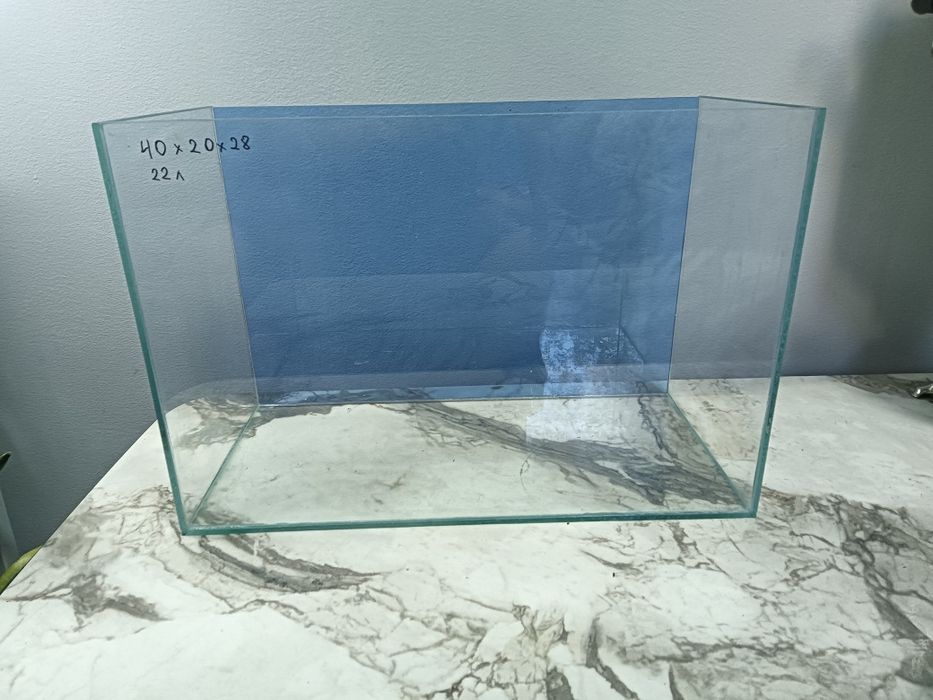 Продам новый аквариум на 22 литра