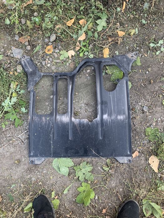 Продам защита двигателя кобольт