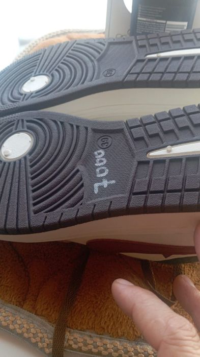 Новые модные кроссовки ...