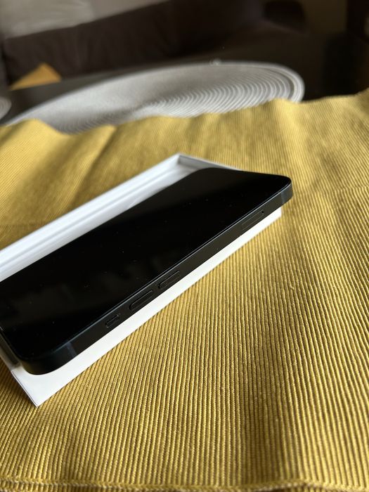 IPhone 13 Midnight 128GB