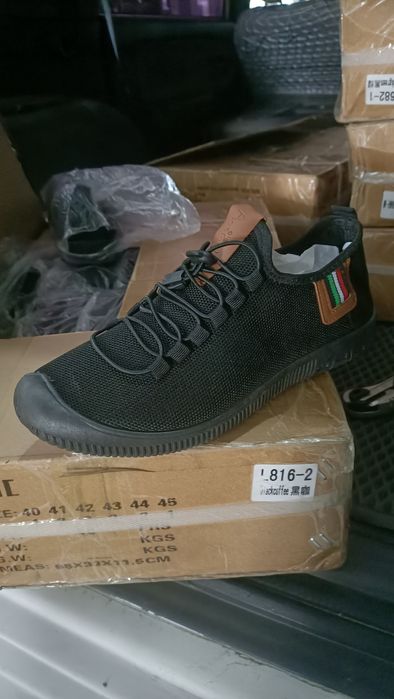 Кросовки мужские продам