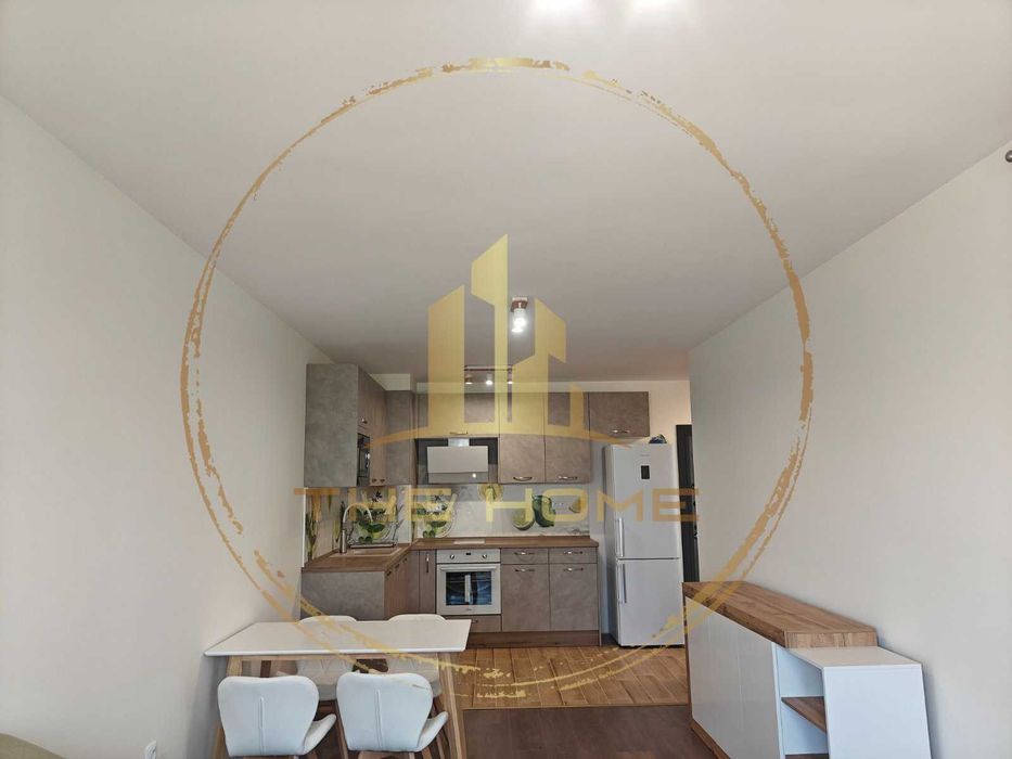 Дава се под наем Двустаен апартамент в Варна, Цветен квартал - 60 кв.м за 650 € - Снимка #1