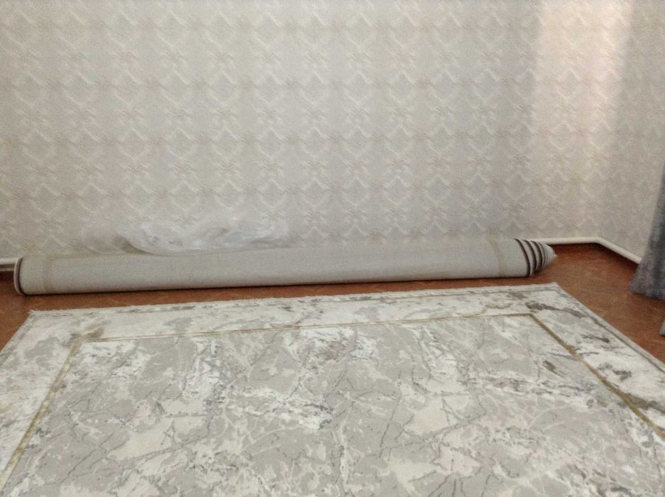 Кілем новый сатылады