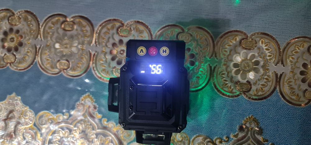 Янги лазер уровень сотилади