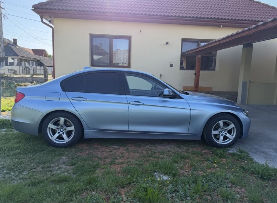 Bmw f30 320D perfect funcțional!