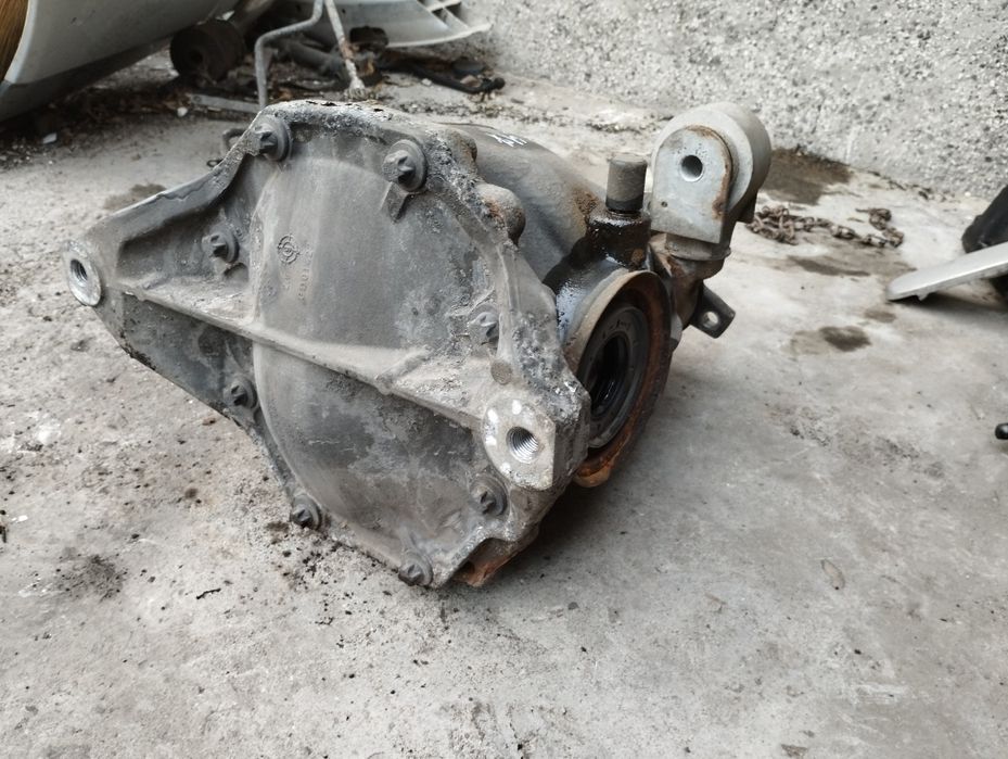Диференциал 2.47  за Mercedes W204 W207 W212 OM651