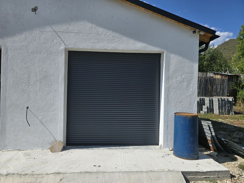 Usa garaj rulou aluminiu