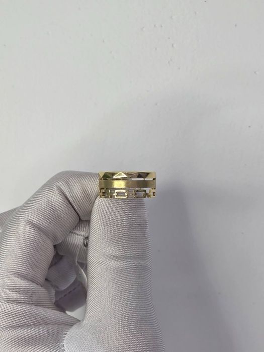 Золото 585  Кольцо Масса: 2.3