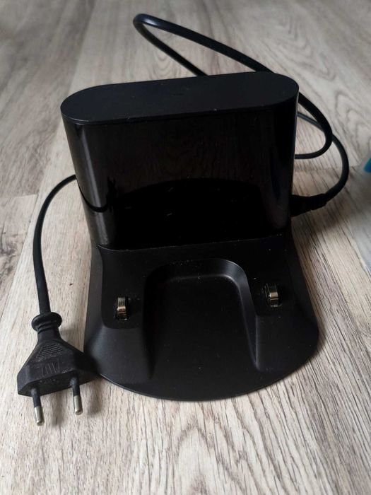 Aspirator robot Roborock E4, Wi-Fi, Negru