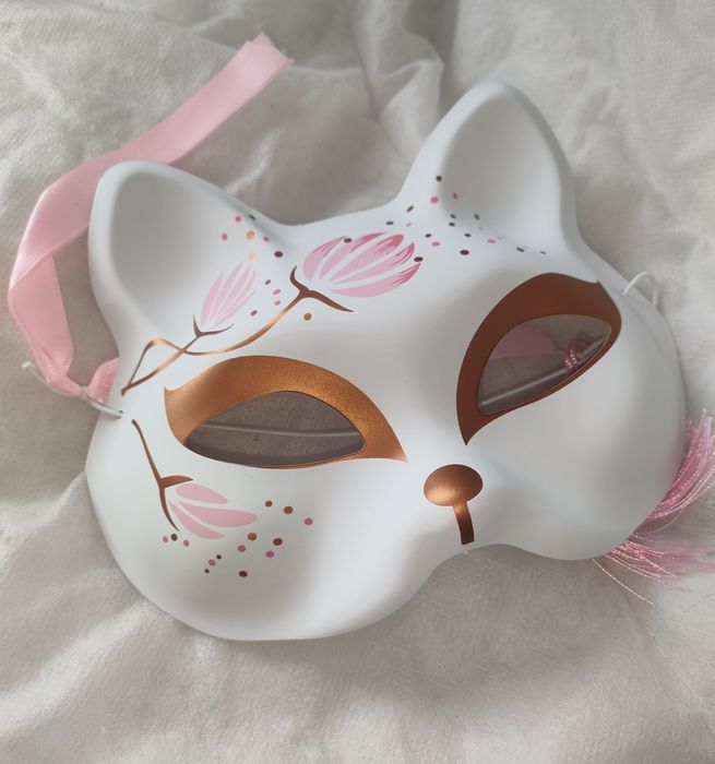 Vând mască nouă din Japonia