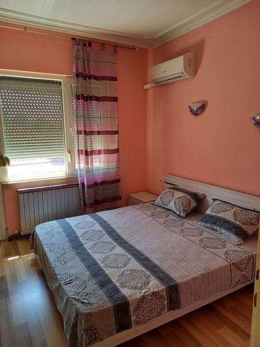 Дава се под наем Многостаен апартамент в Свиленград - 120 кв.м за 612 € - Снимка #10