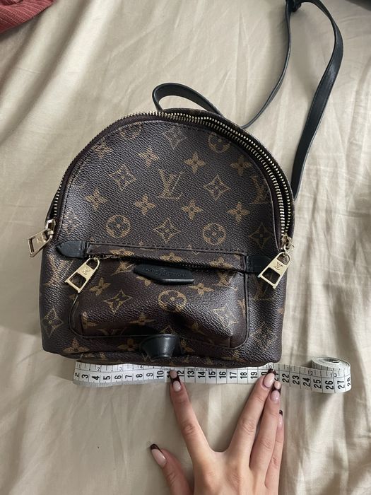 Louis Vuitton малка раничка
