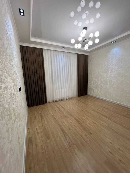 Продаётся 2х комн квартира на 3 этаже Ор-р  5 микрорайон Жомий