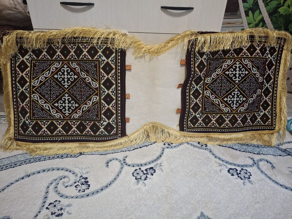 Қоржын екі қалталы