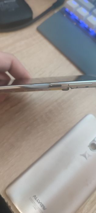 Telefon Allview P8 Pro Cititi anuntul!!!